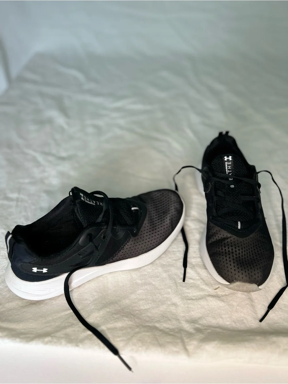 Under Armour Women’s Charged Breathe TR 2 Training Shoes – Black/White Size 6.5